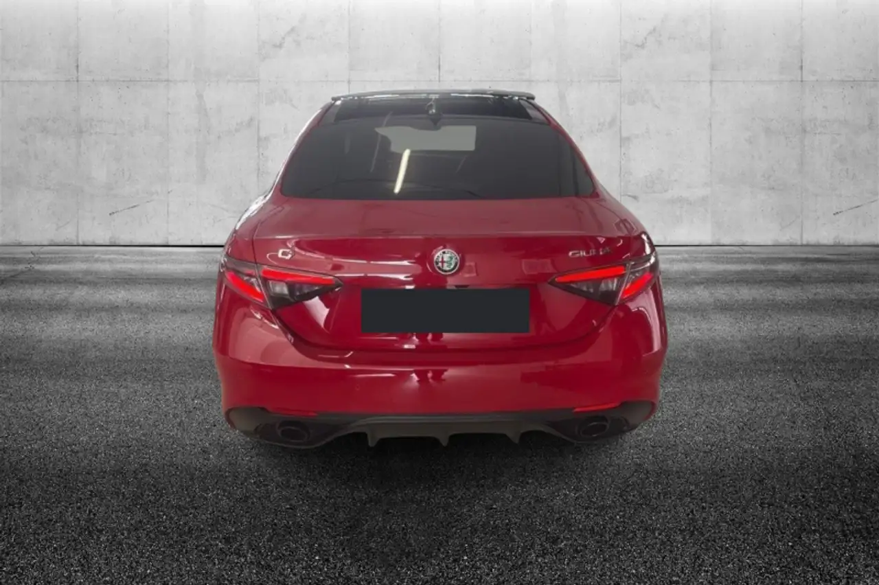 Alfa Romeo Giulia 2024