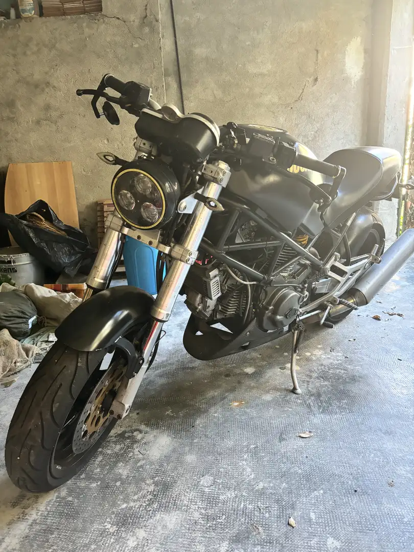Ducati Monster 750 Dark Black - 2