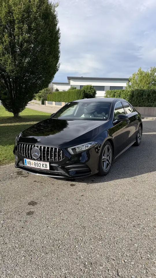 Mercedes-Benz A 180