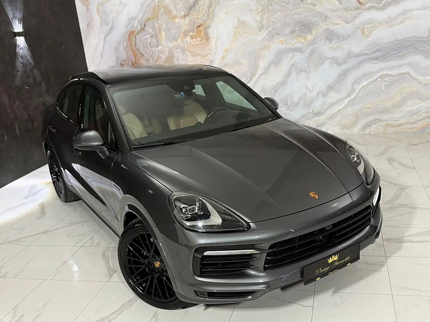Porsche Cayenne Coupe E-Hybrid 462PS * APPROVED GARANTIE * MEGA... Grau - 2
