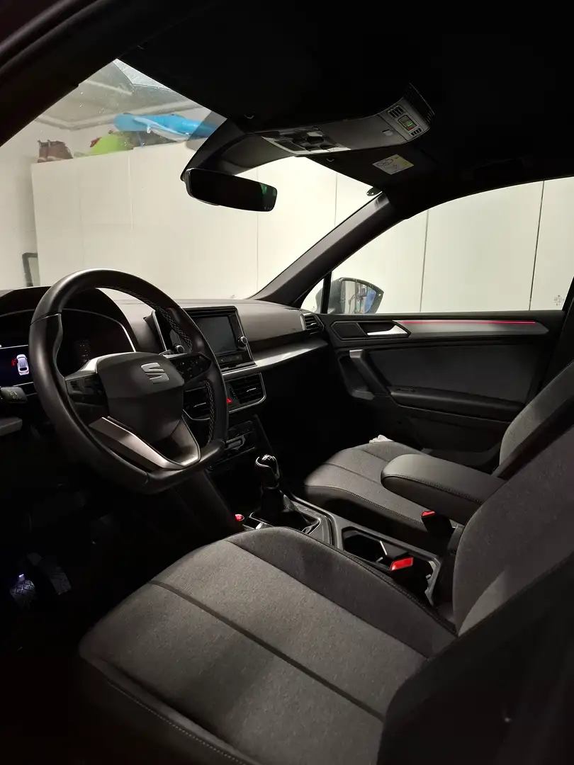 SEAT Tarraco Tarraco 1,5 TSI ACT Austria Edition Style Austria Edition Style Grau - 2