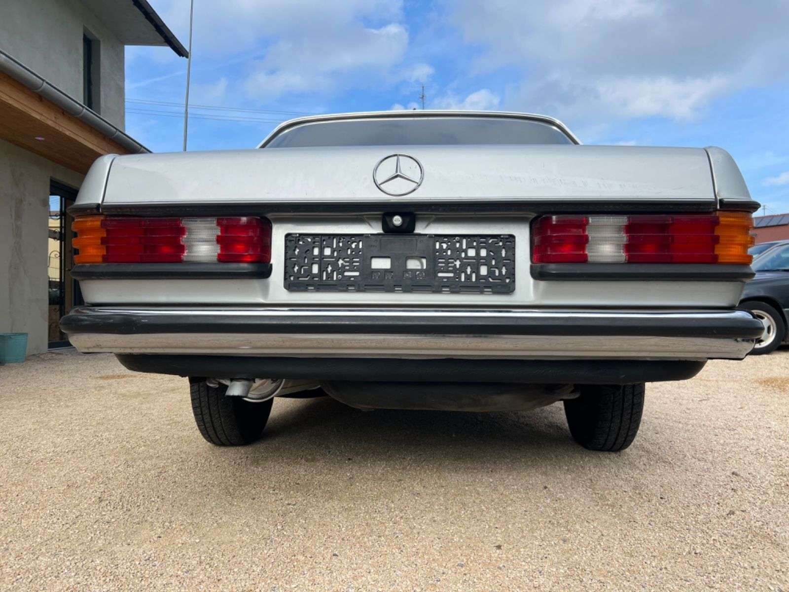 Second hand Mercedes Benz 200 