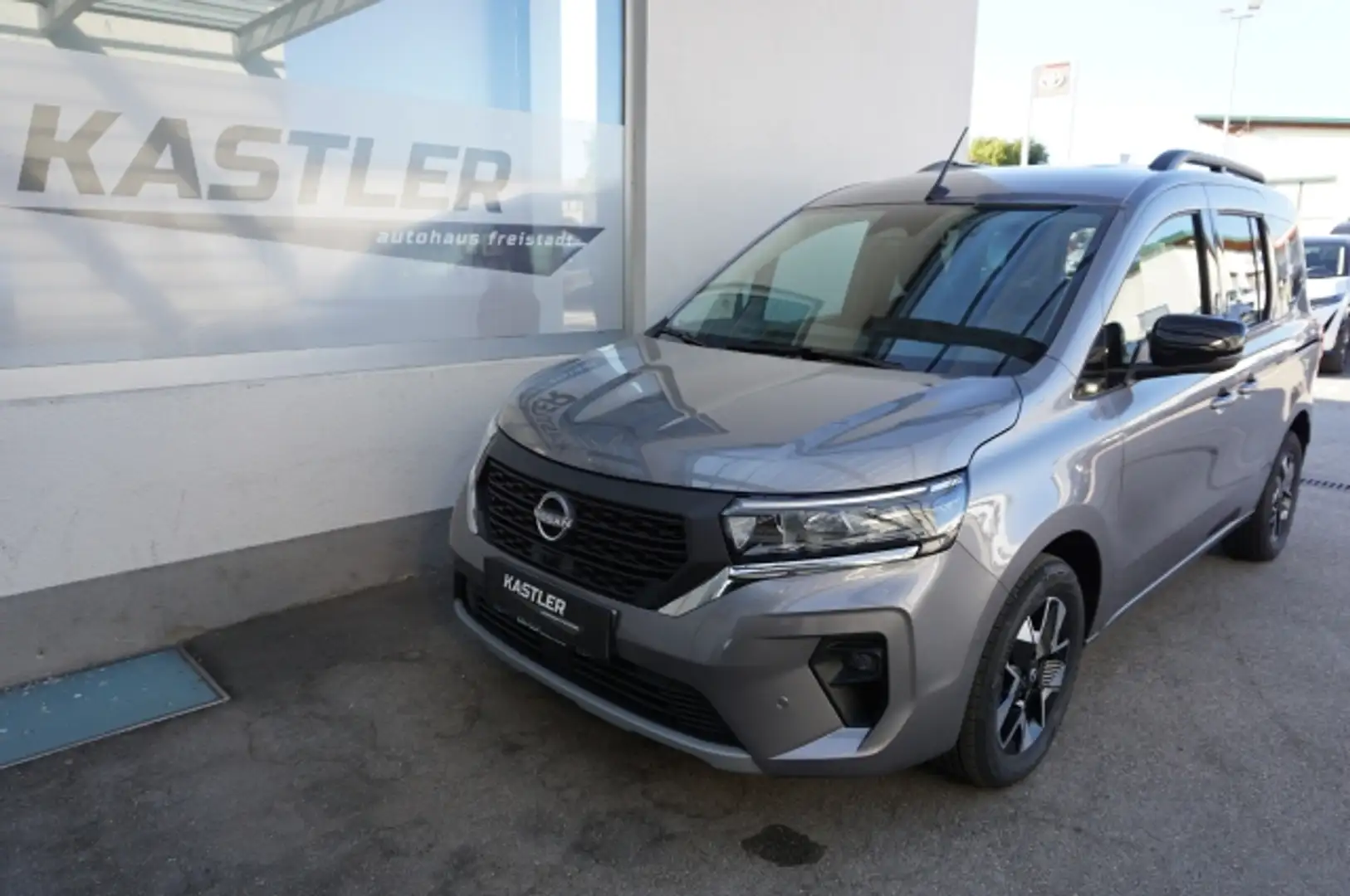 Nissan Townstar Townstar Tekna DCT Grau - 1