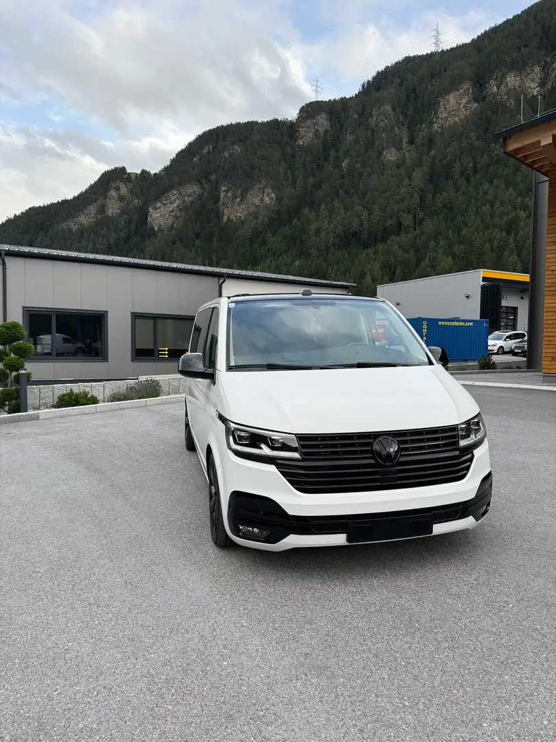 Volkswagen T6 Multivan Highline 2,0 TDI DSG 4Motion Weiß - 1