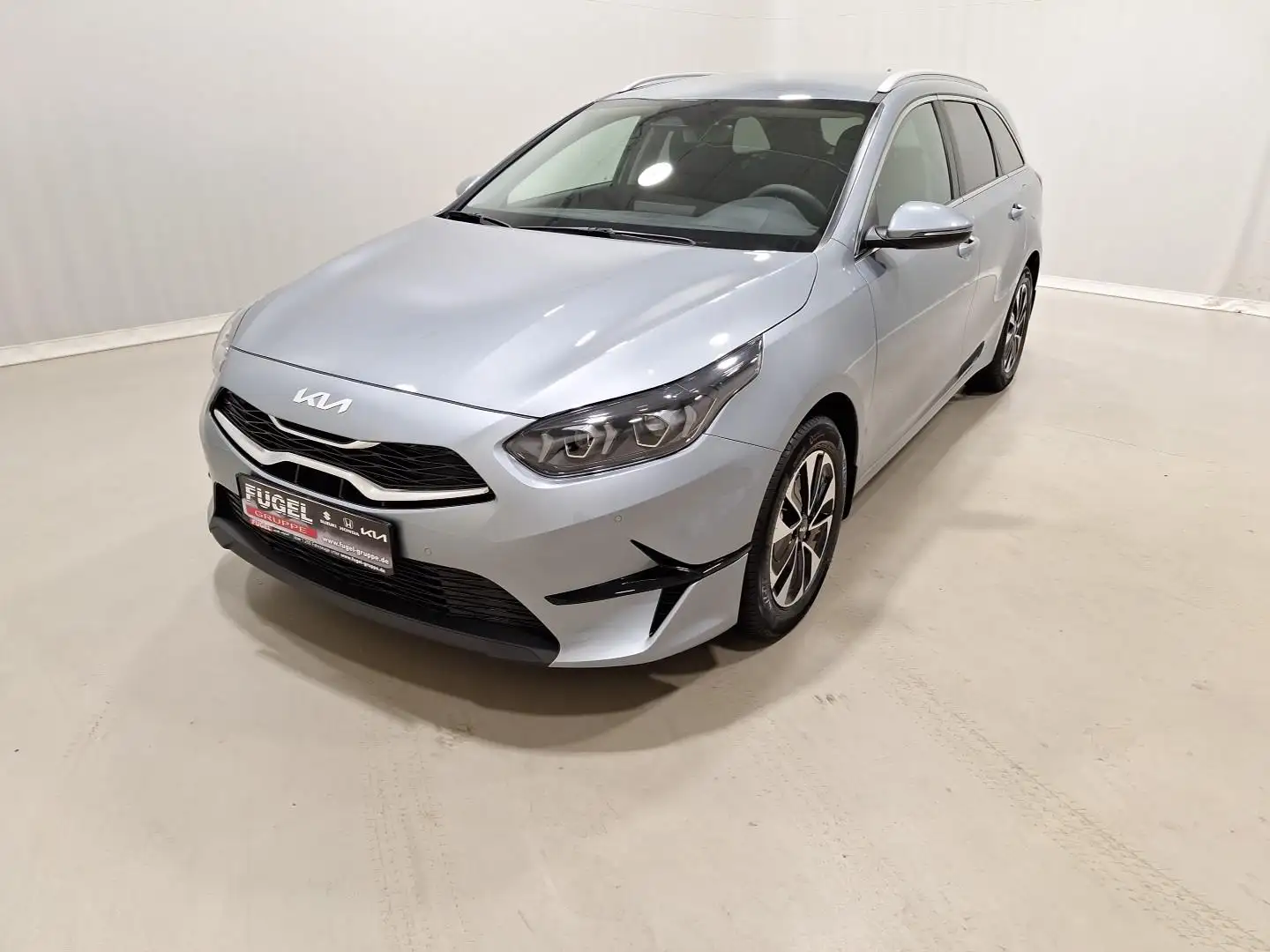 Kia Ceed SW / cee'd SW 1.5 T-GDI LED|Navi|SHZ Silber - 2