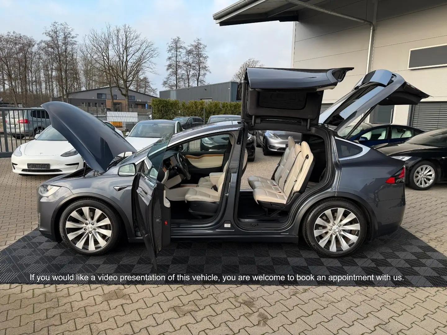 Tesla Model X MODEL X LONG RAVEN | ENHANCED AP | 7 SEATER | Grau - 2