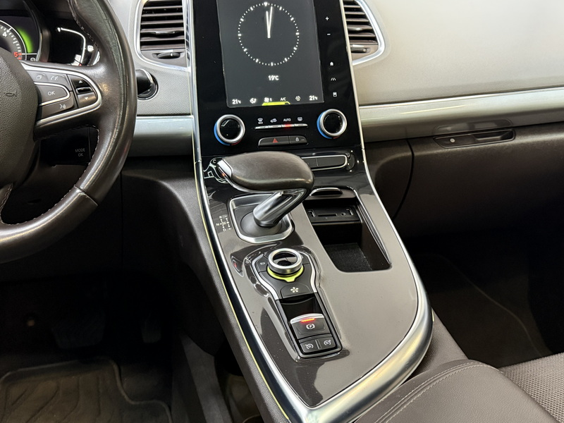 Renault Espace Espace 1.6 dCi Energy Initiale - 7 Places — photo 14
