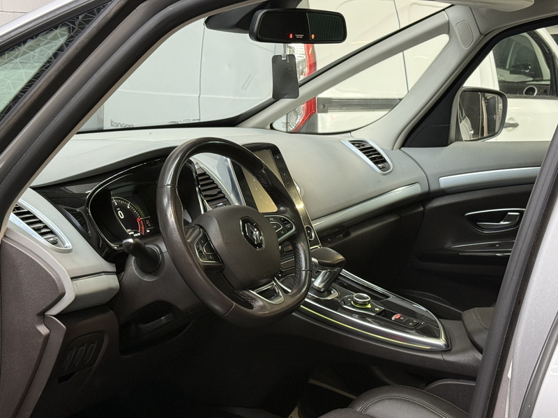 Renault Espace Espace 1.6 dCi Energy Initiale - 7 Places — photo 9