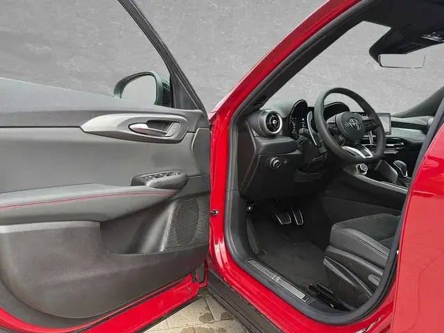 Alfa Romeo Tonale view 5