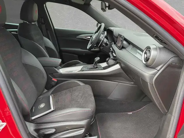 Alfa Romeo Tonale view 6