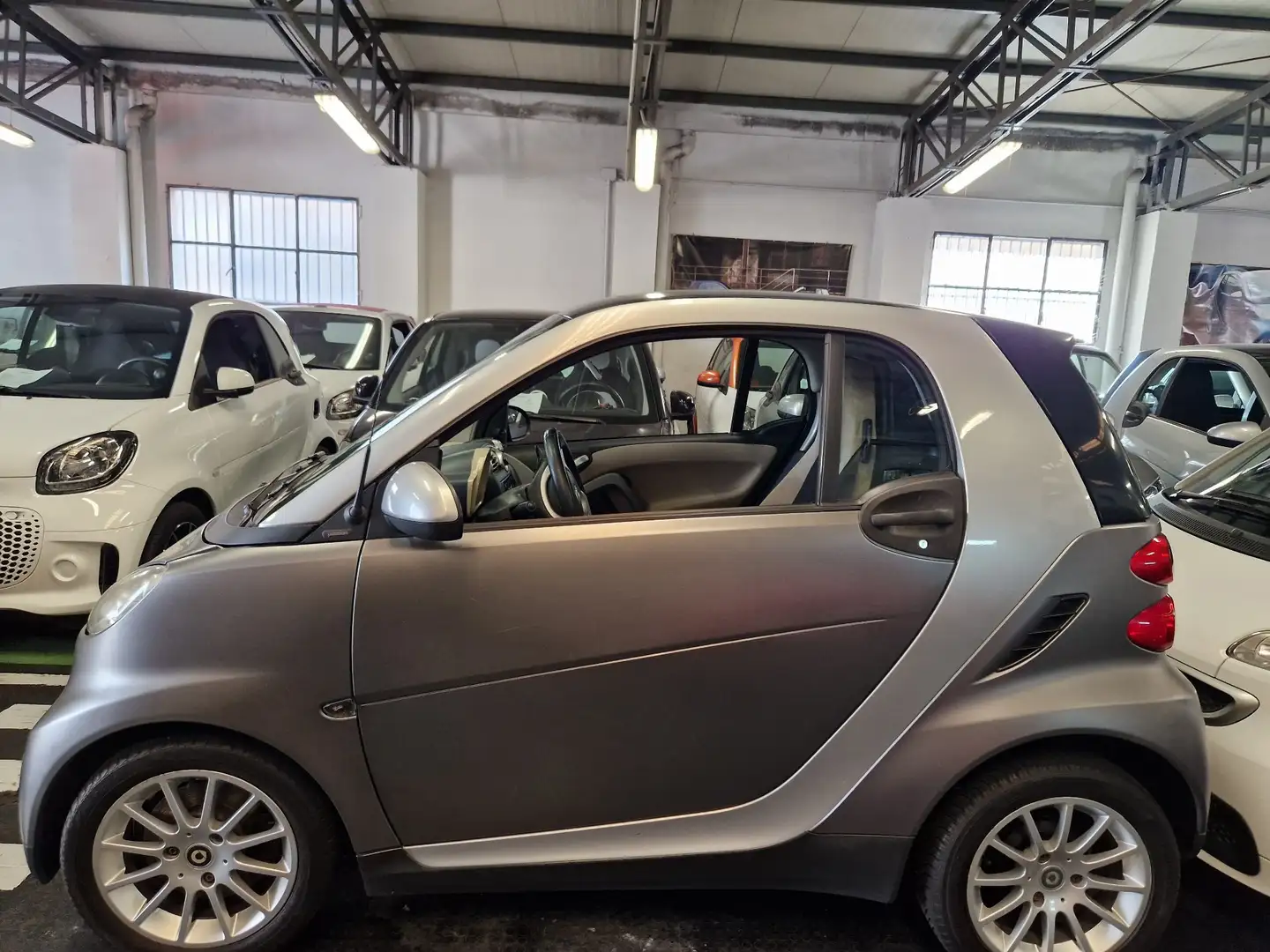 smart forTwo passion matt motore revisionato frizione nuova Grigio - 1