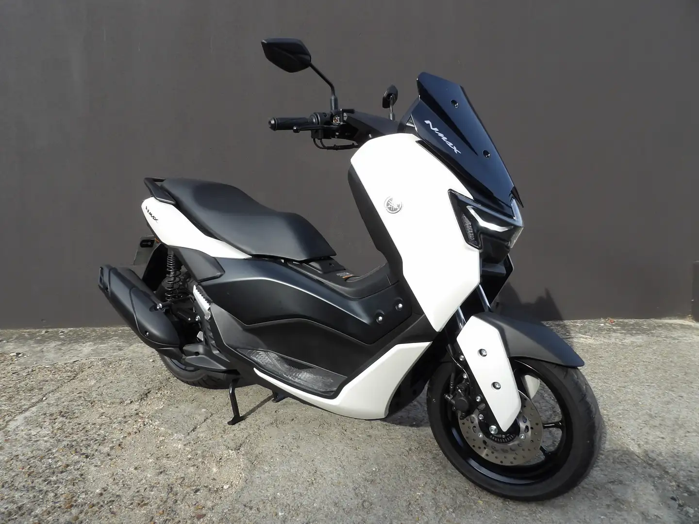 Yamaha NMAX Blanc - 2