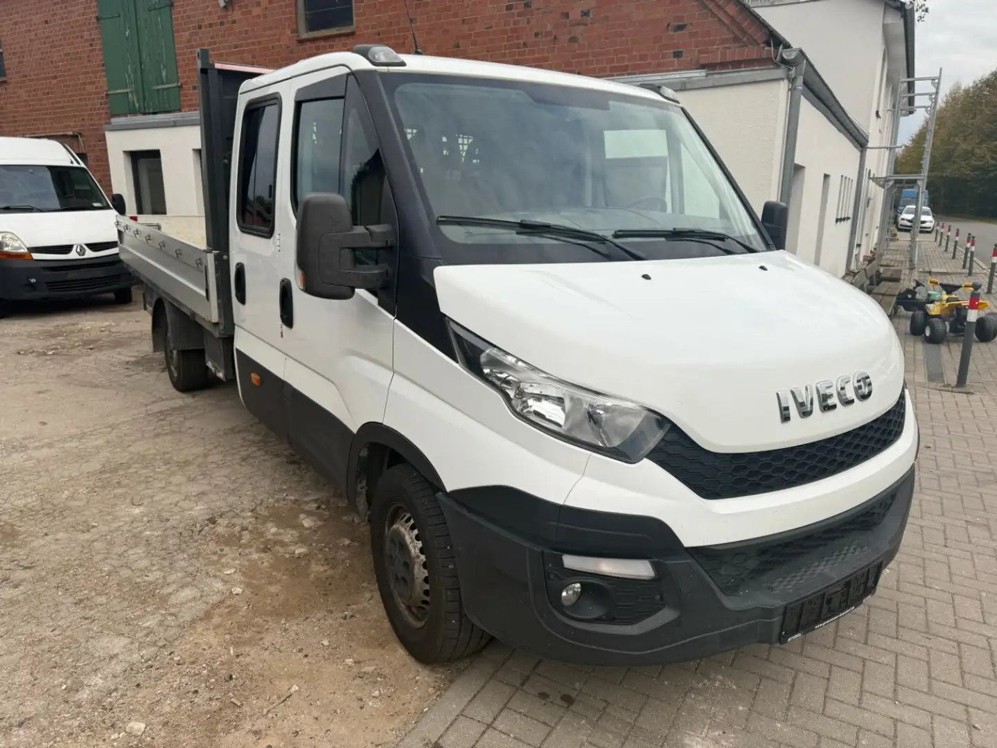 Iveco Daily 35S13 Pritsche Weiß - 1