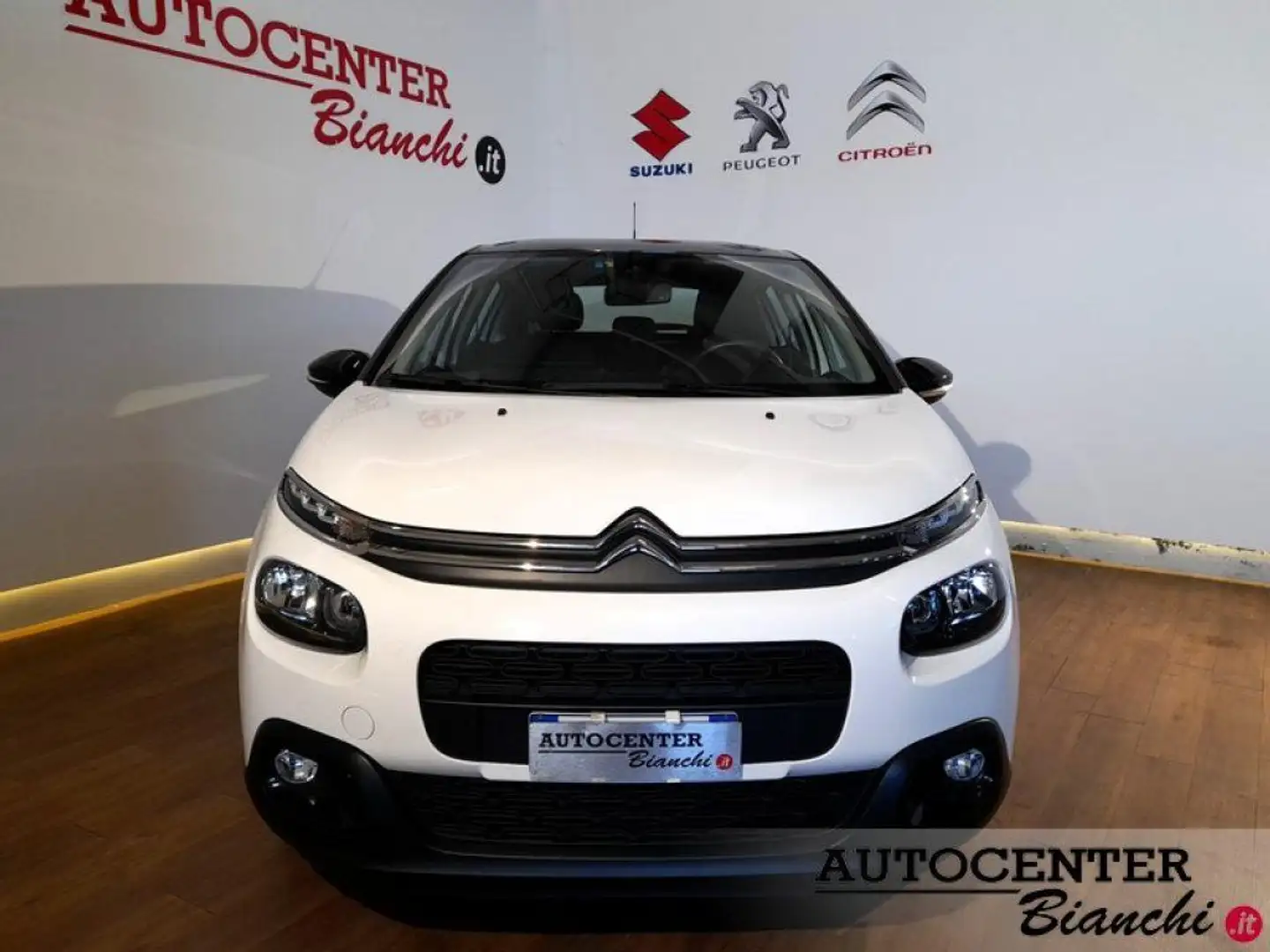 Citroen C3 PureTech 82 S&S Feel Orange - 2
