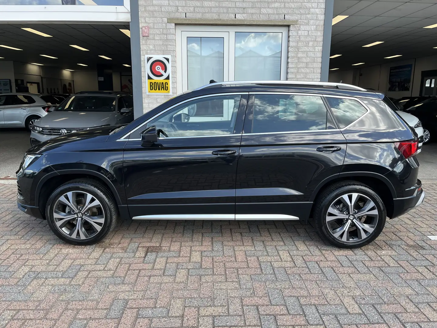 SEAT Ateca 1.5 TSI Xperience / PANO/ STUUR+STOEL VERWARM./ PA Noir - 2