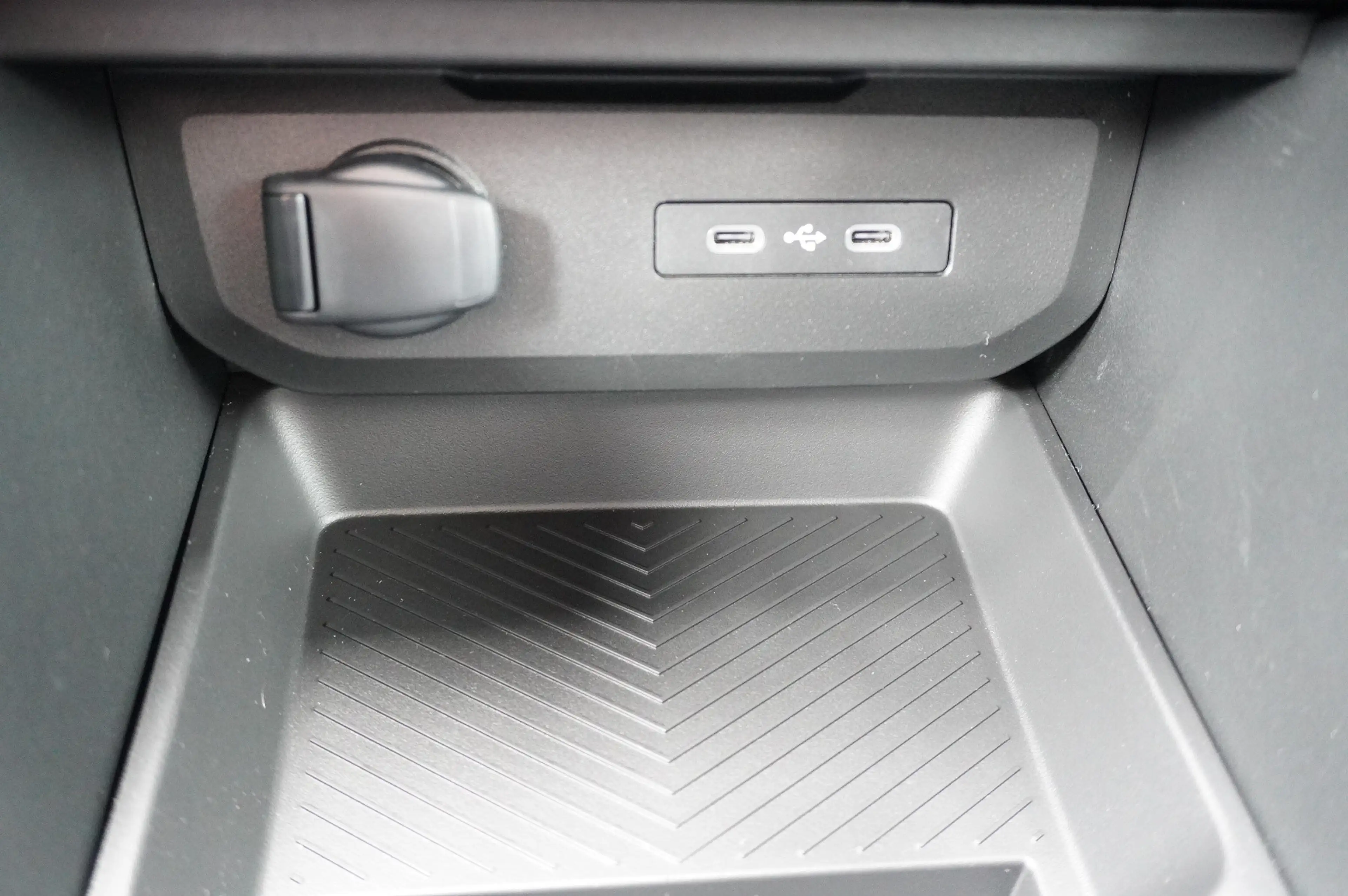 Dacia Duster Extreme Eco-G 120 — photo 12
