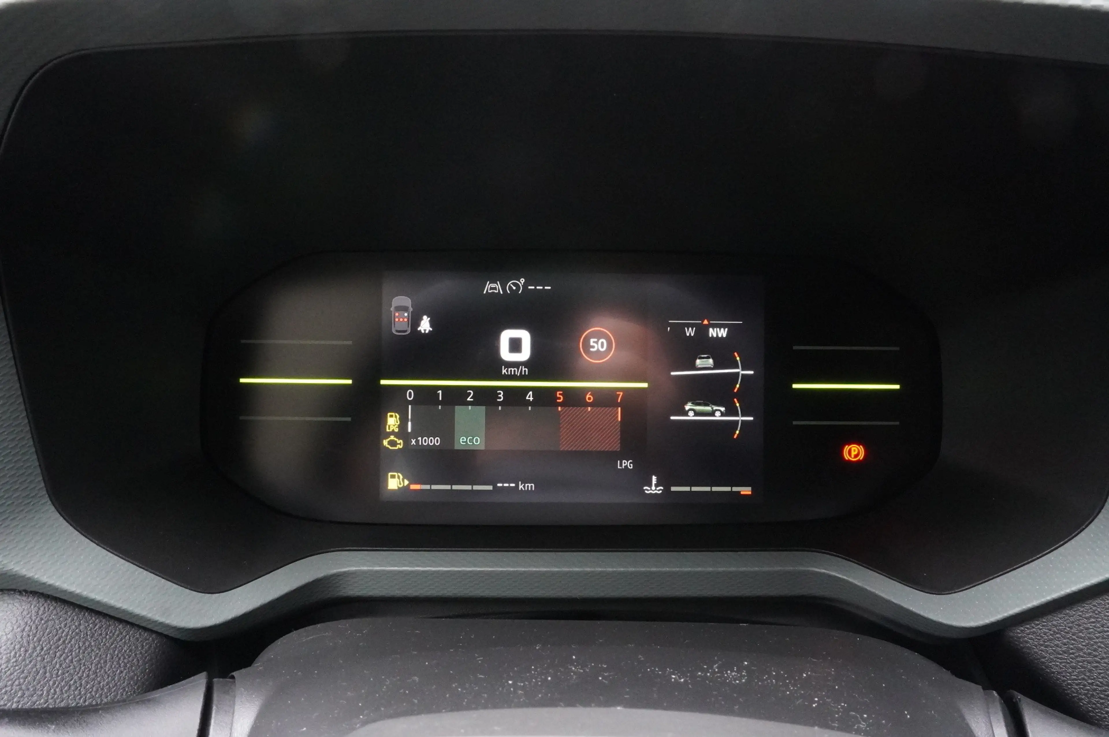 Dacia Duster Extreme Eco-G 120 — photo 9