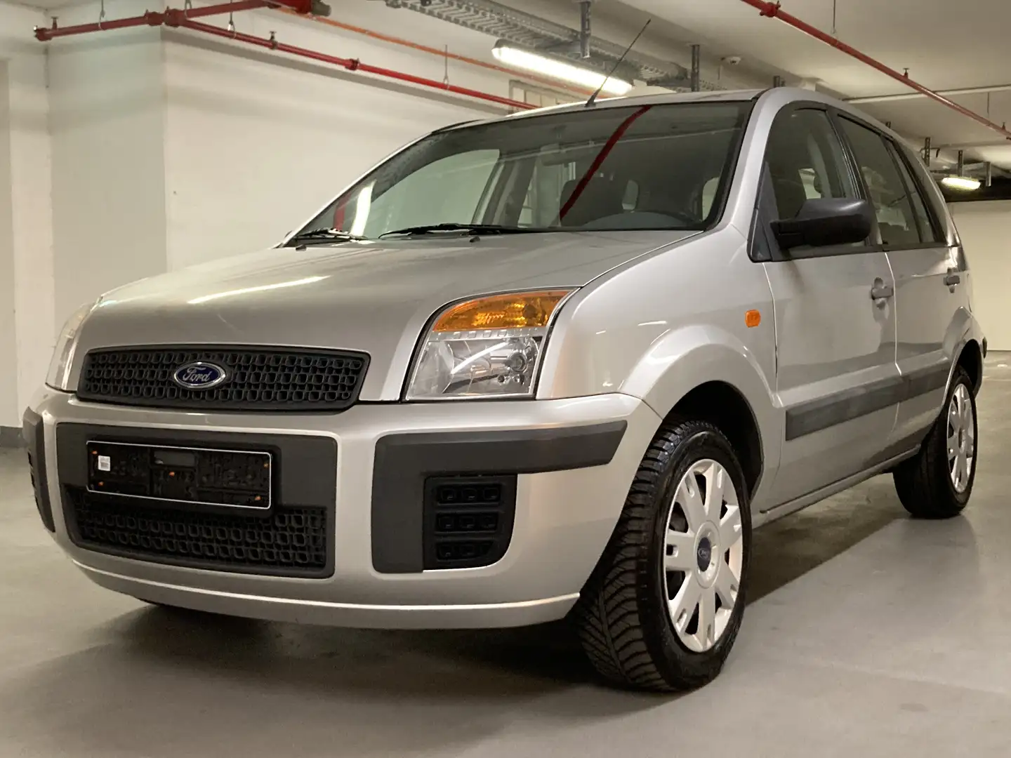 Ford Fusion Style - 1