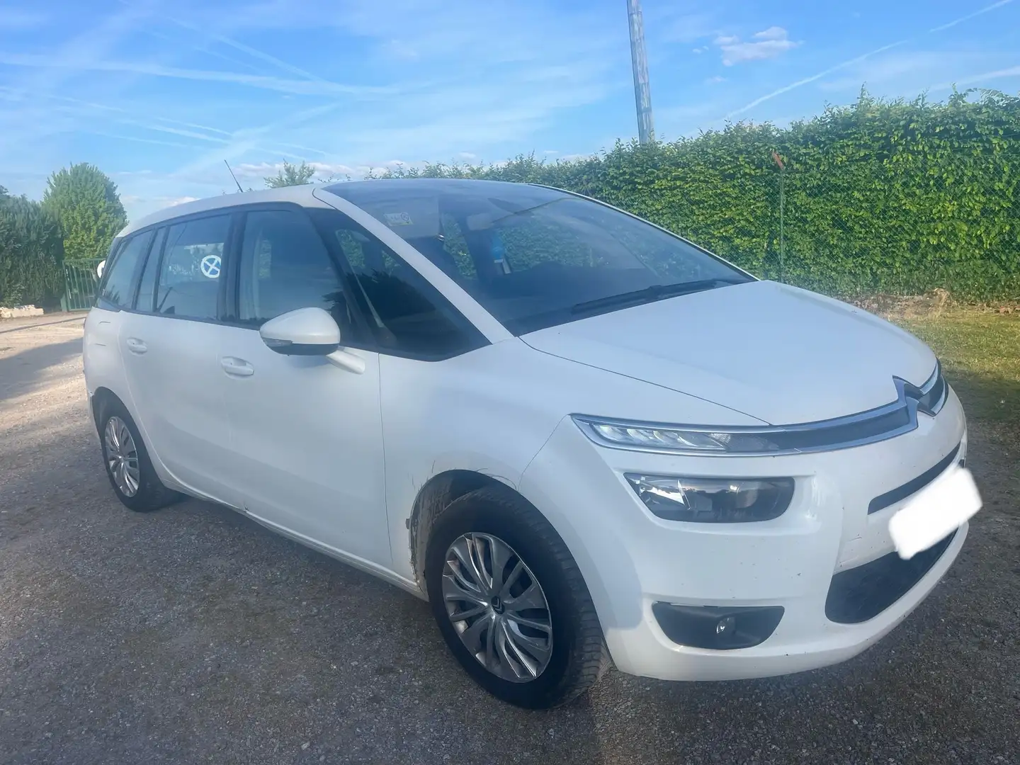 Citroen Grand C4 Picasso 1.6 e-HDi - 1