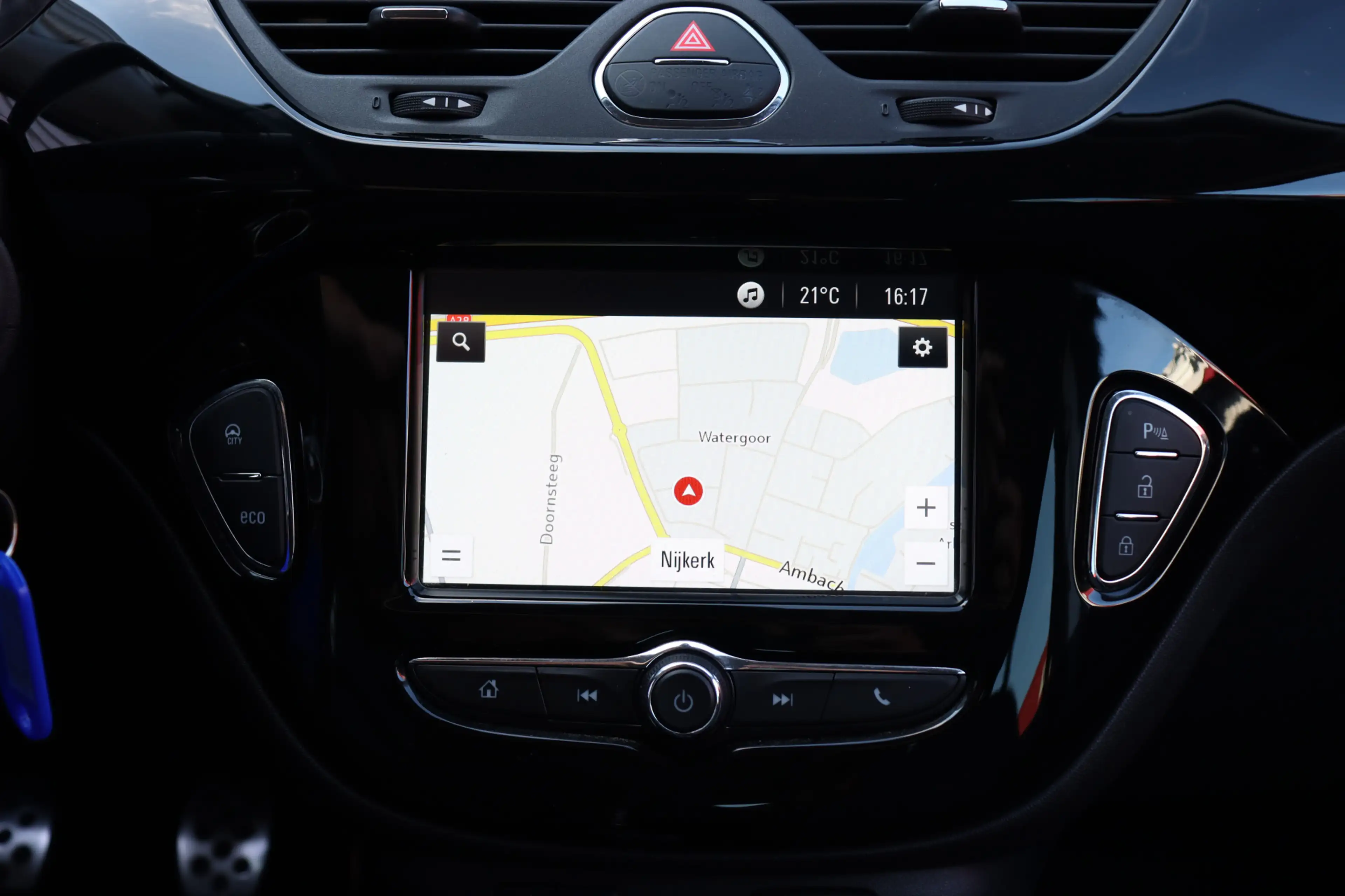 Opel Corsa 1.4 Black Edition O.a: PDC, Trekhaak, DAB, Carplay — photo 15