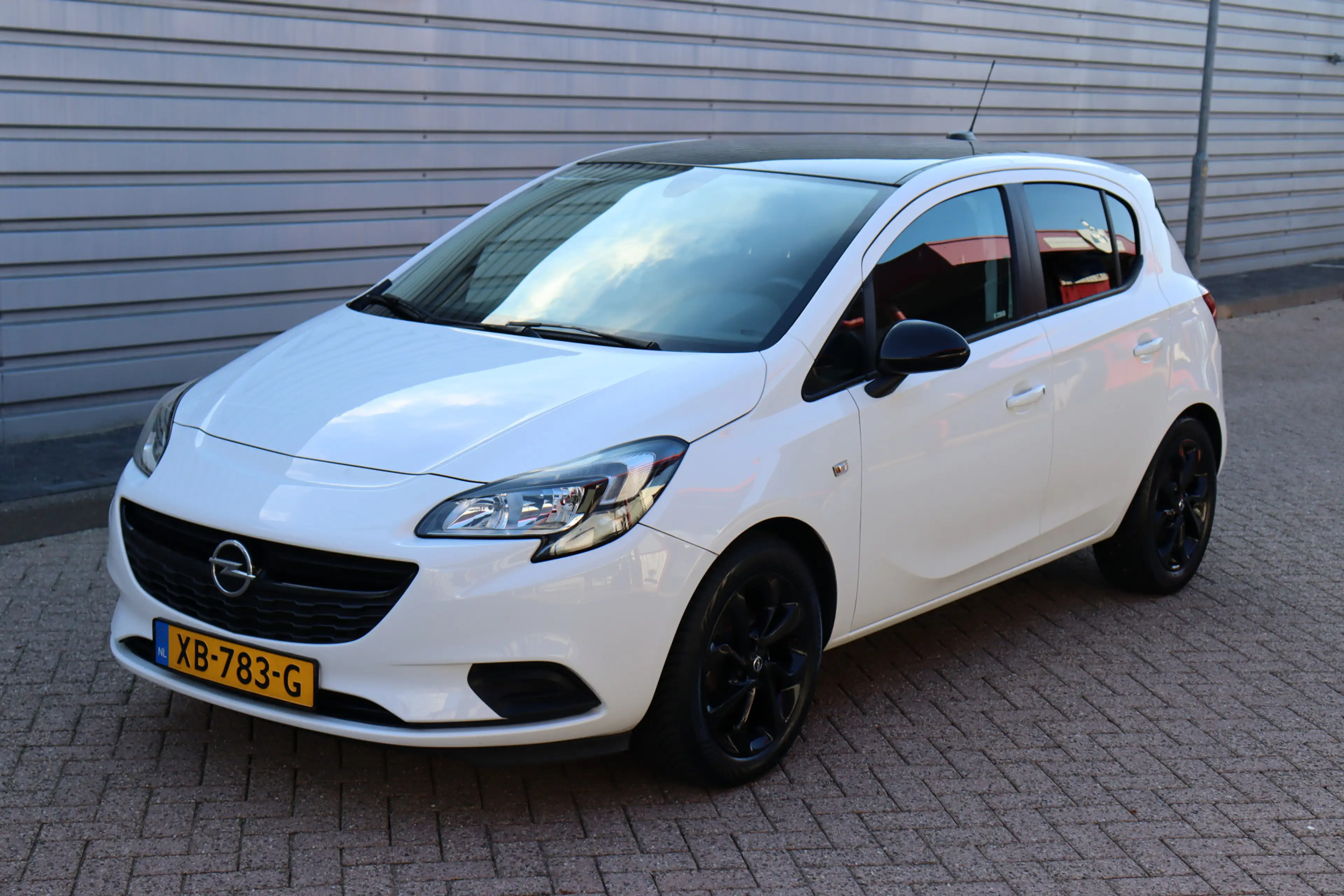 Opel Corsa 1.4 Black Edition O.a: PDC, Trekhaak, DAB, Carplay — photo 6