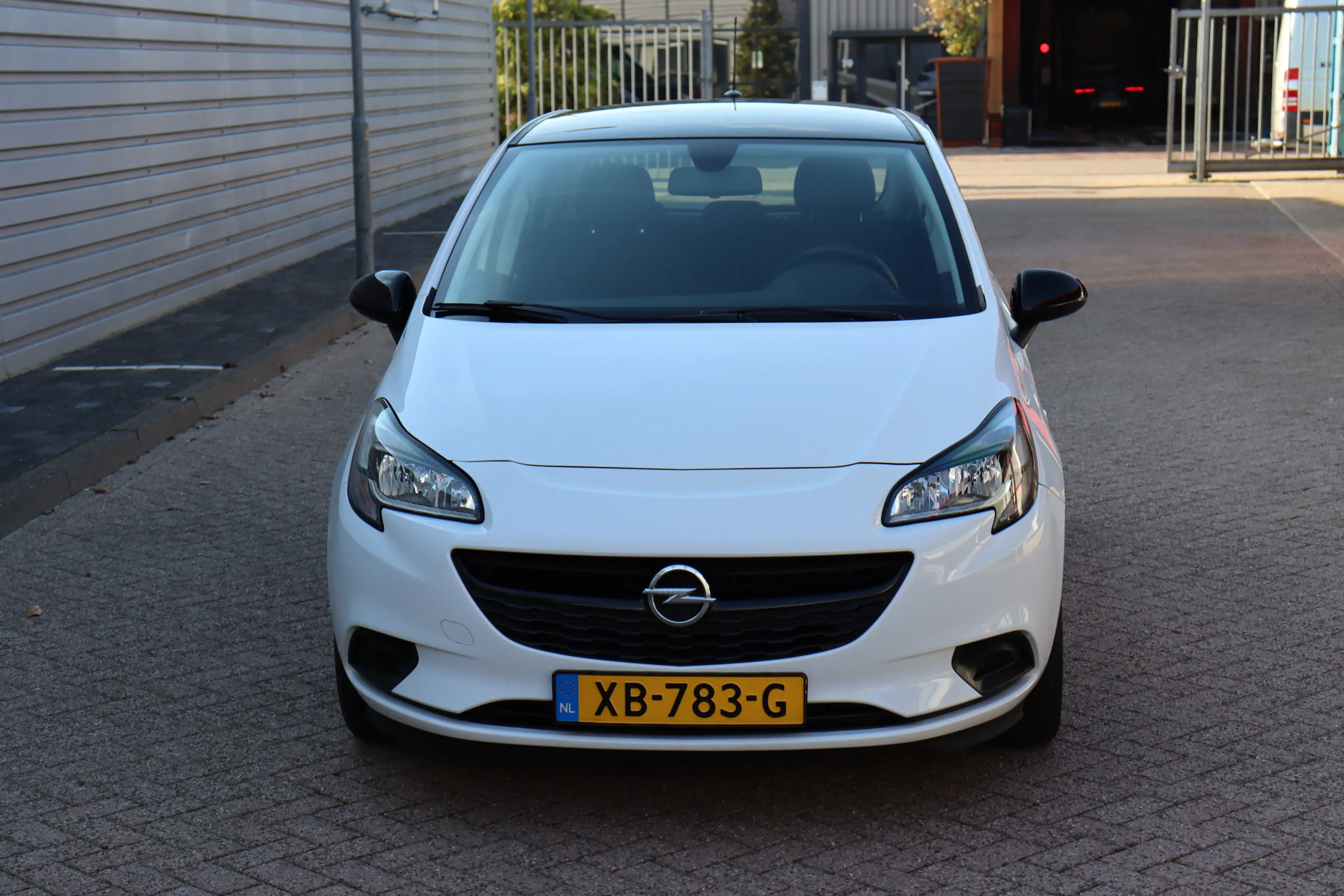 Opel Corsa 1.4 Black Edition O.a: PDC, Trekhaak, DAB, Carplay — photo 5