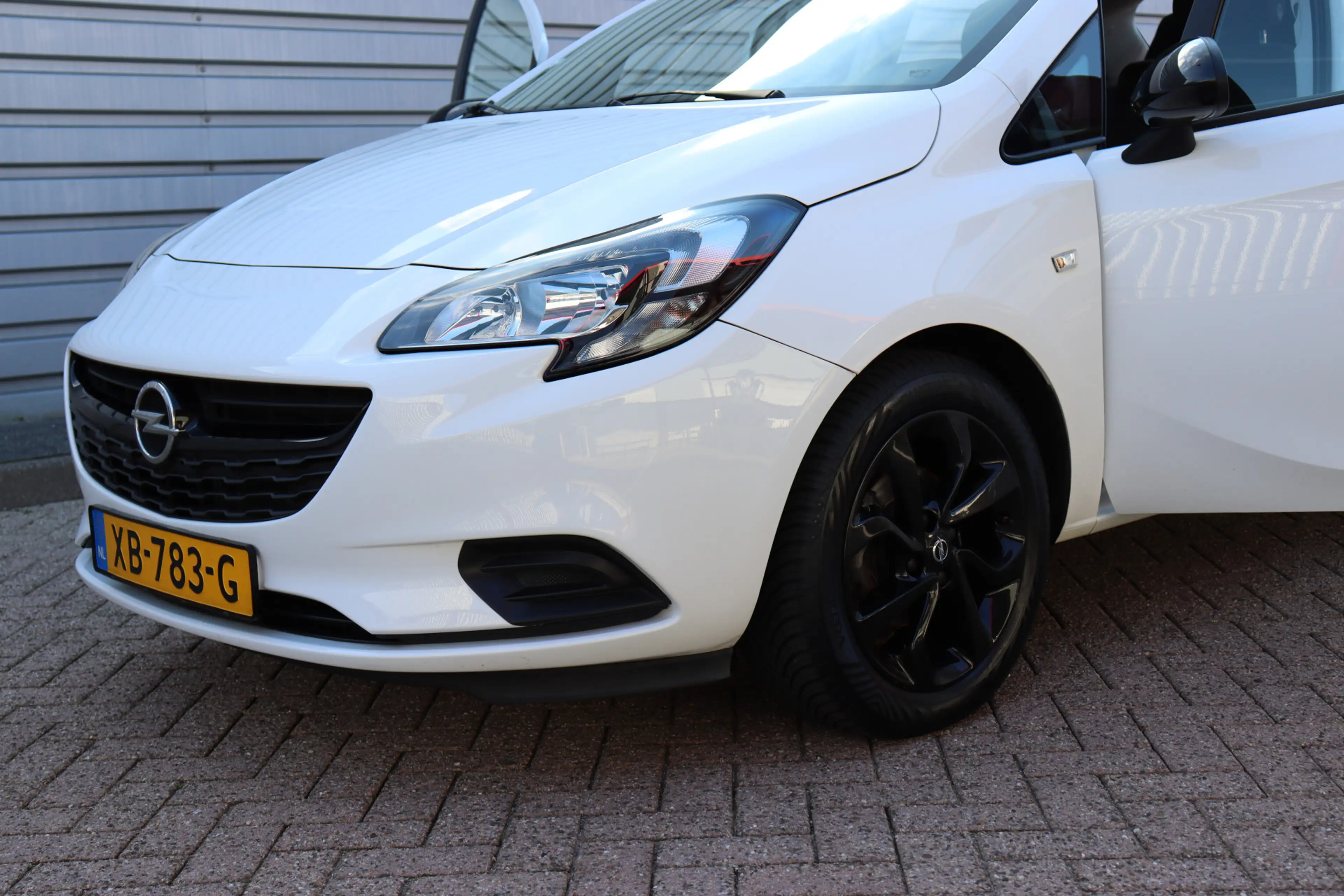 Opel Corsa 1.4 Black Edition O.a: PDC, Trekhaak, DAB, Carplay — photo 11