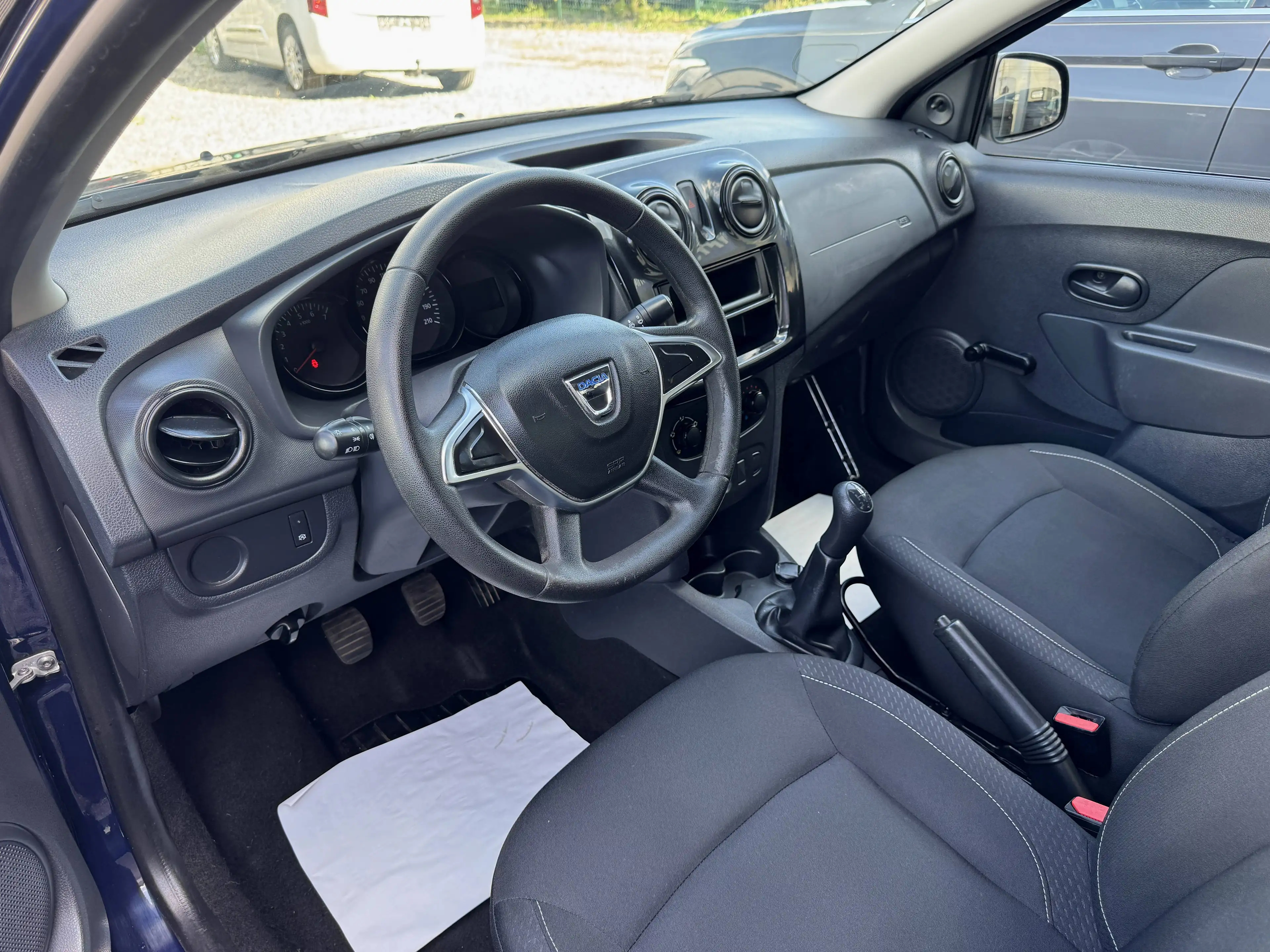 Dacia Logan Logan 1.0i SCe Access (EU6.2) — photo 15