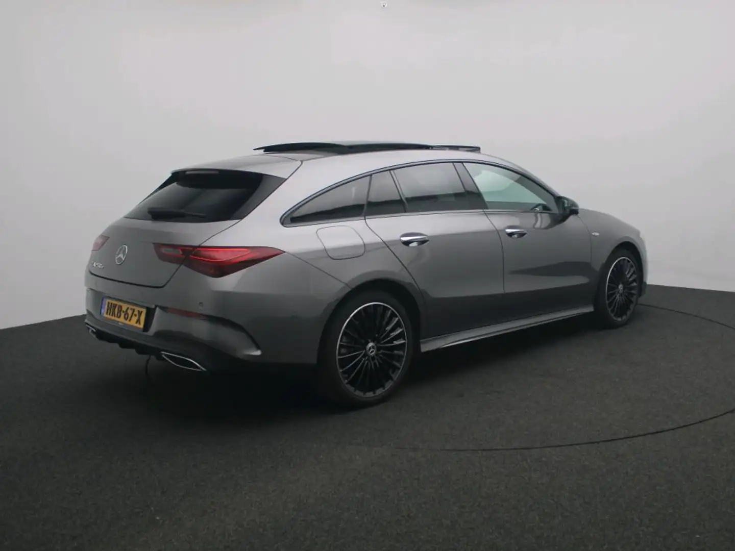 Mercedes-Benz CLA 250 Shooting Brake e AMG Nightpakket Plug-In Hybride | Grigio - 2