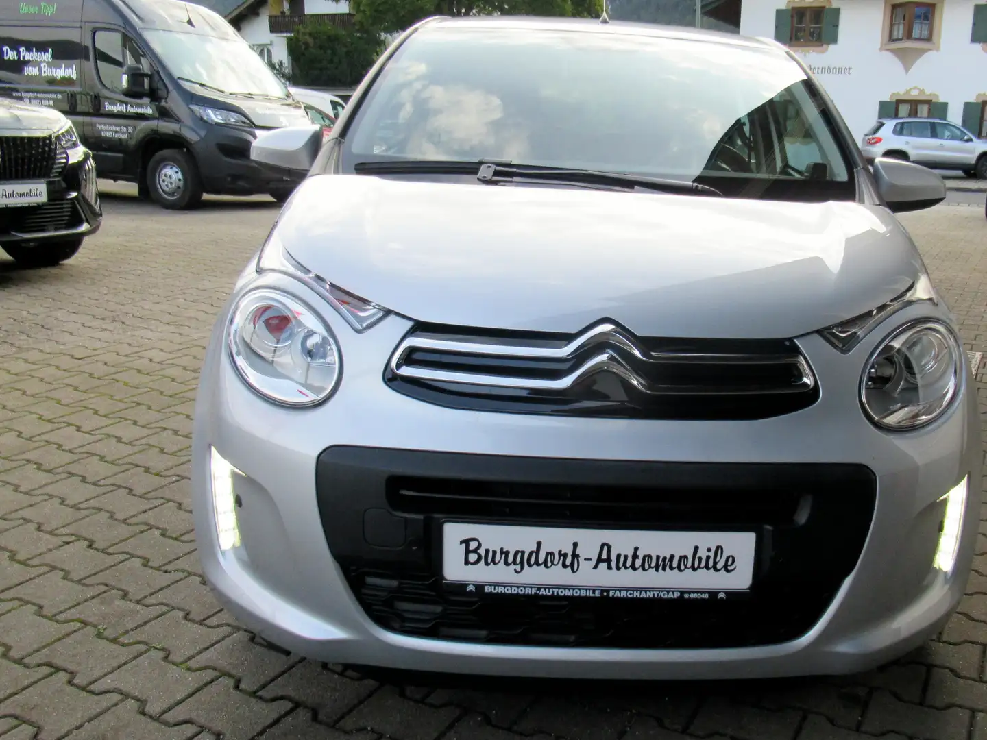 Citroen C1 VTi 68 ETG Feel 5Türig Grau - 2