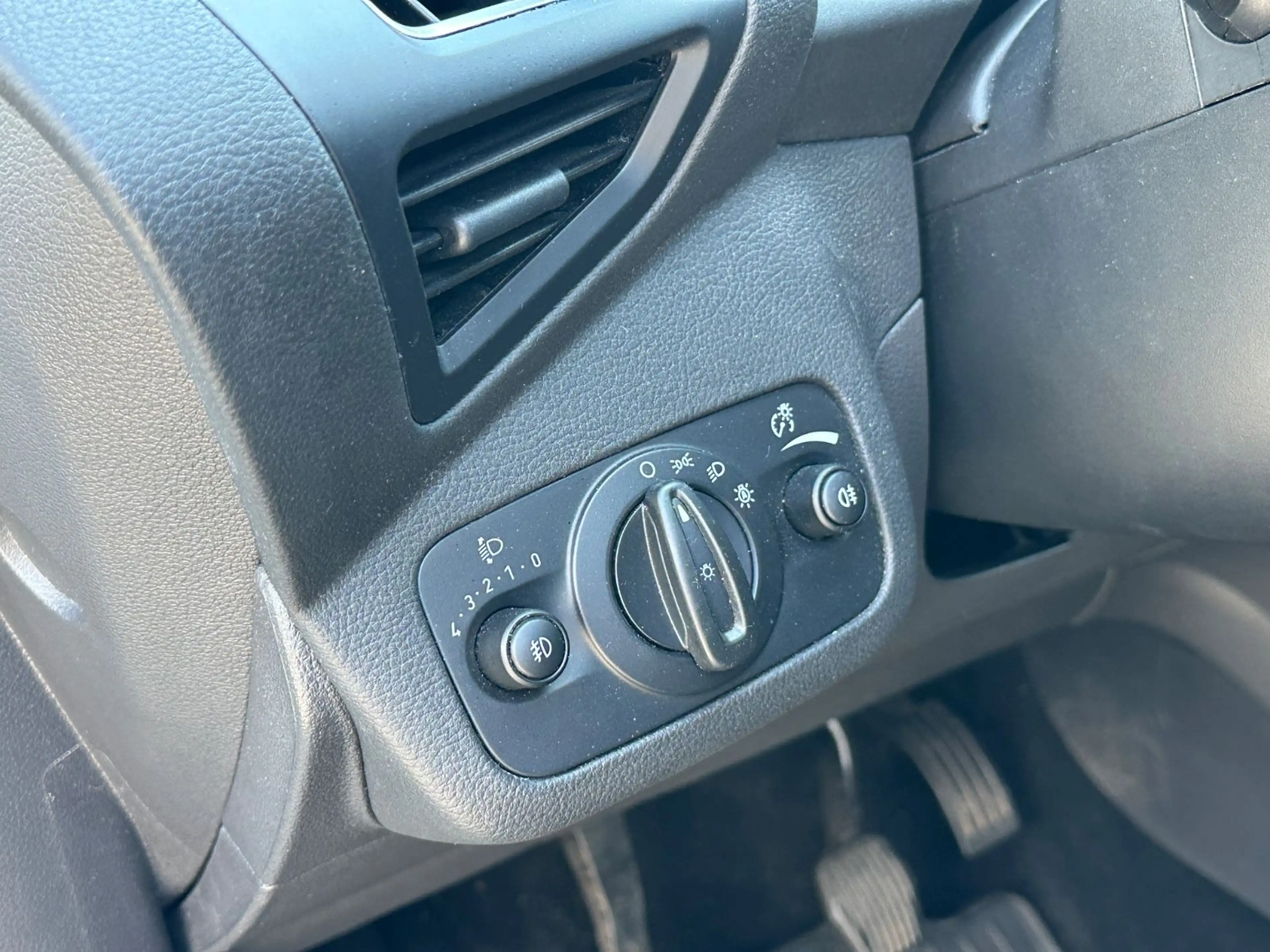 Ford Grand C-Max Titanium 7-Sitzer*Klima*Navi*Temp*Ph — photo 14