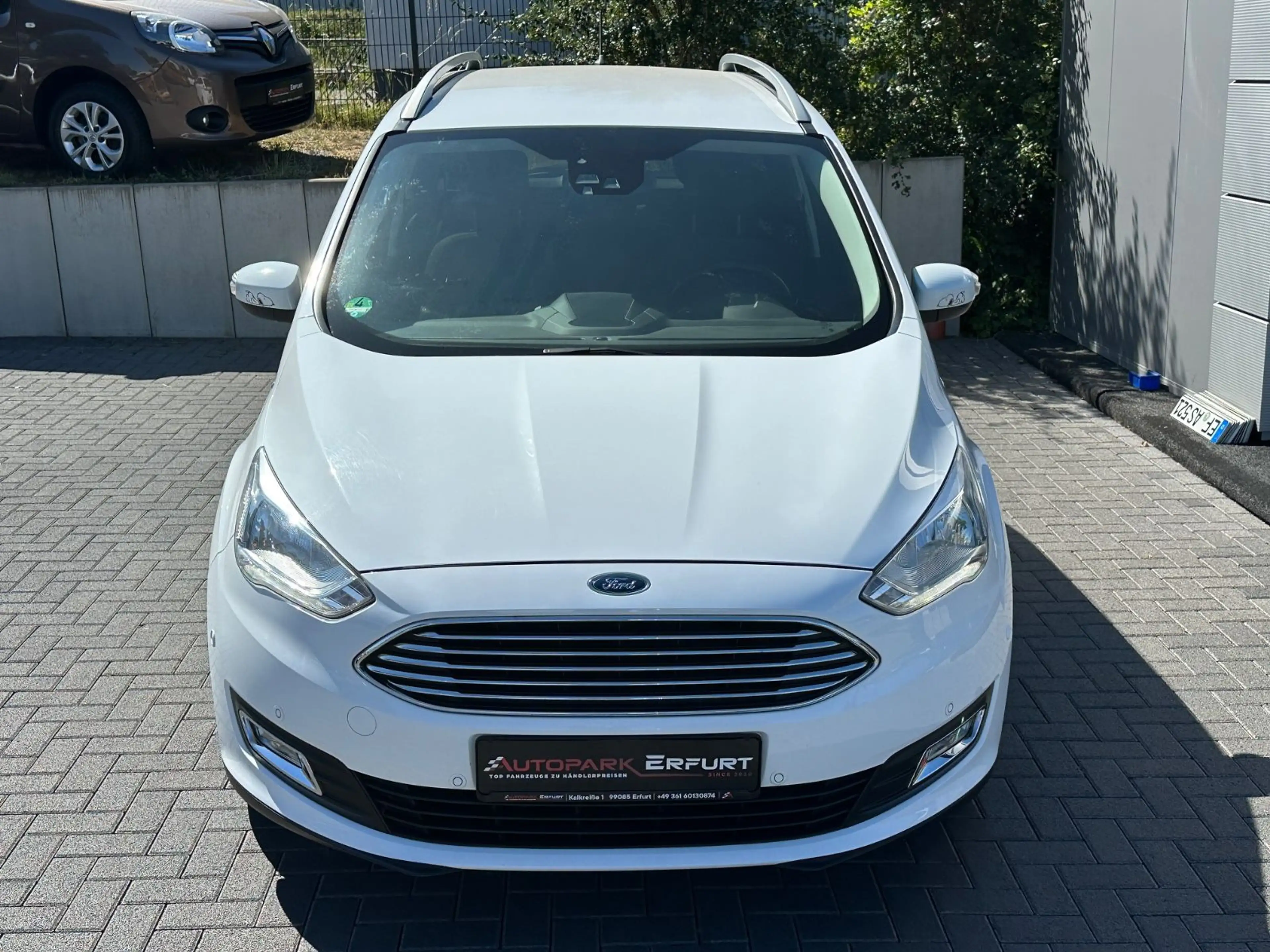 Ford Grand C-Max Titanium 7-Sitzer*Klima*Navi*Temp*Ph — photo 10