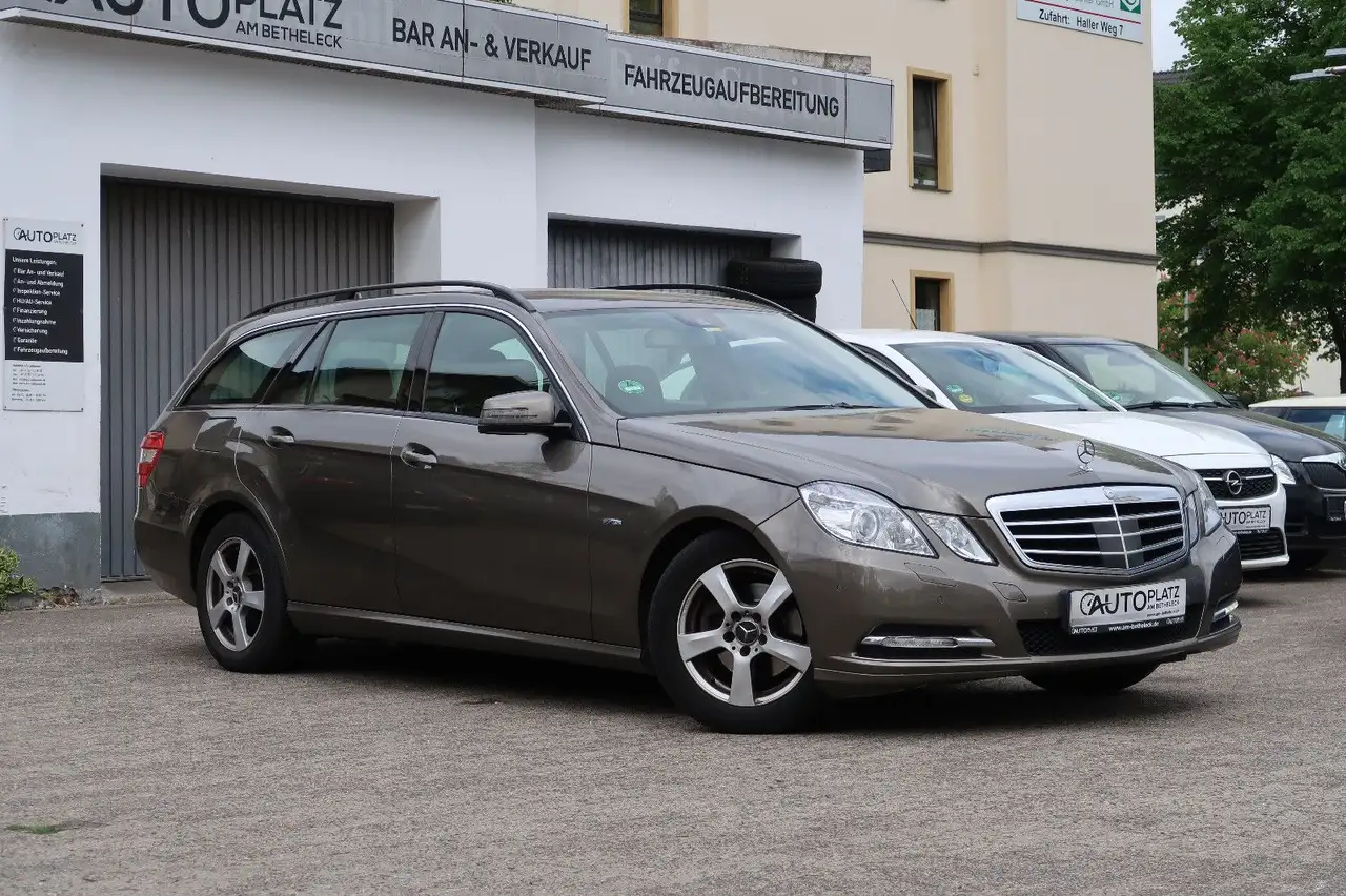 Mercedes-Benz E 220