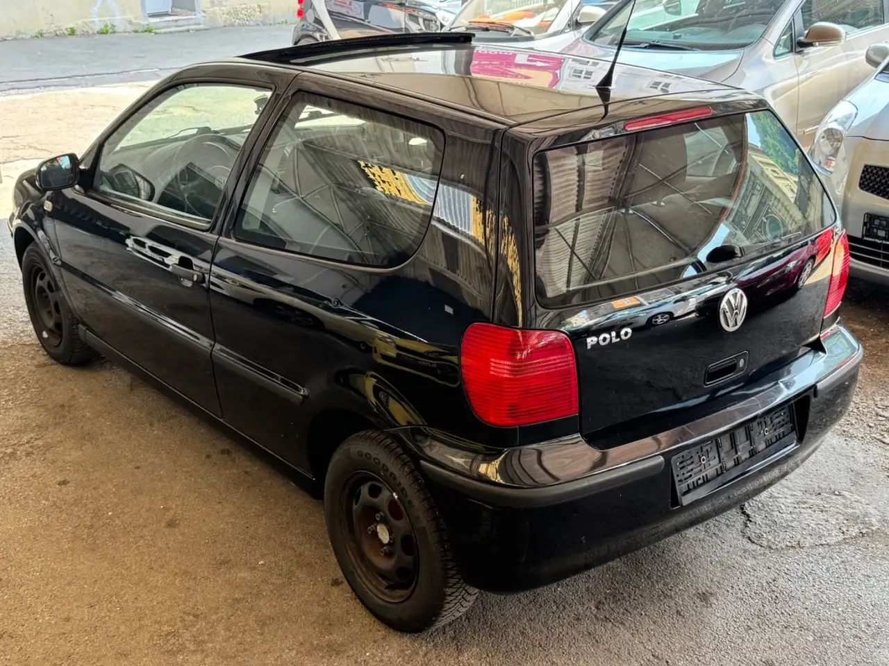Volkswagen Polo 6N 1.0 BASIS*TÜV 12/2027*SCHIEBEDACH, foto 2