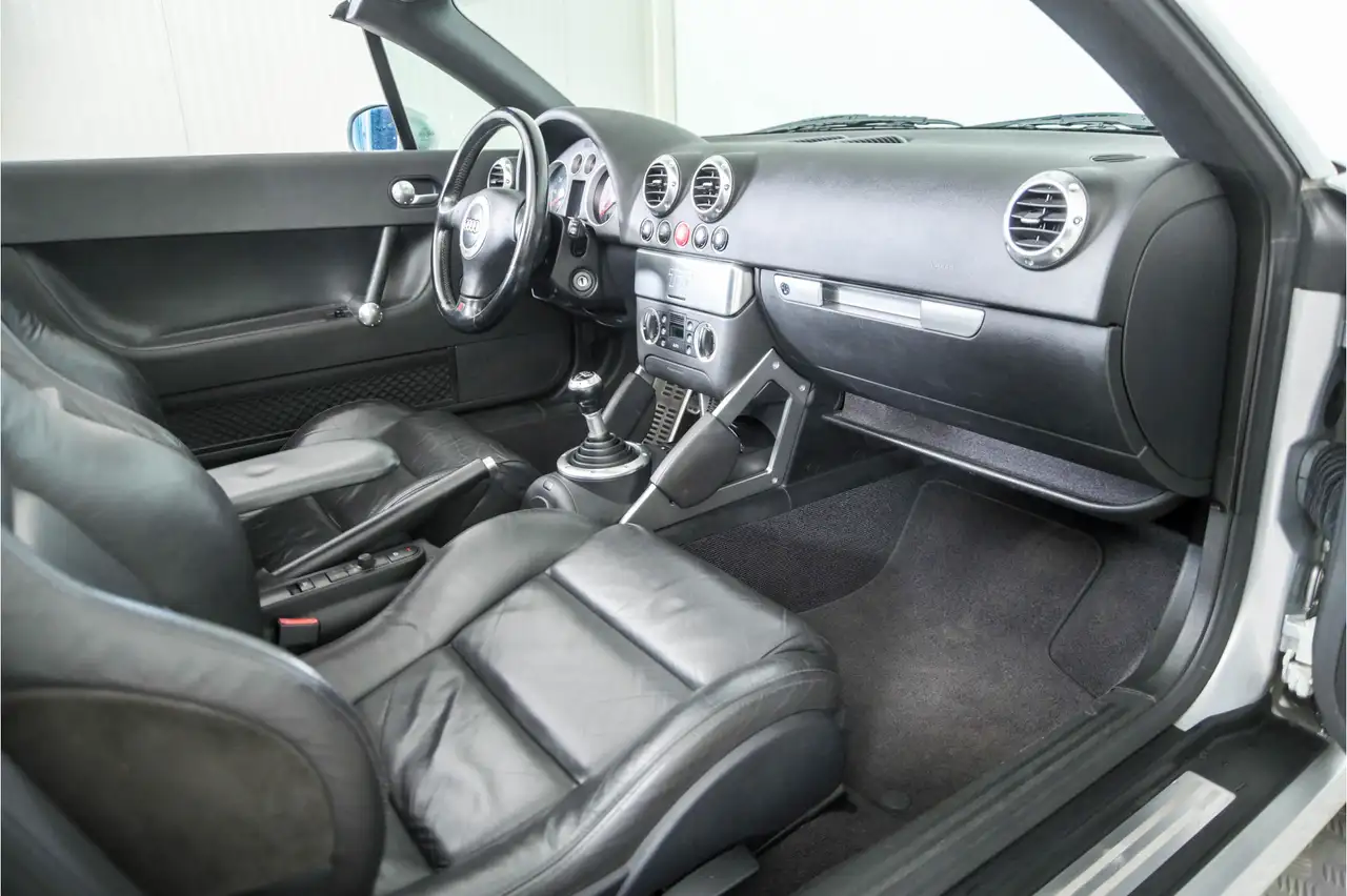 Audi TT Roadster 1.8 5V Turbo, foto 12