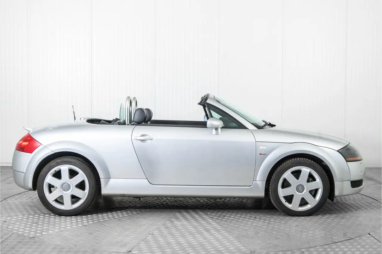 Audi TT Roadster 1.8 5V Turbo, foto 10