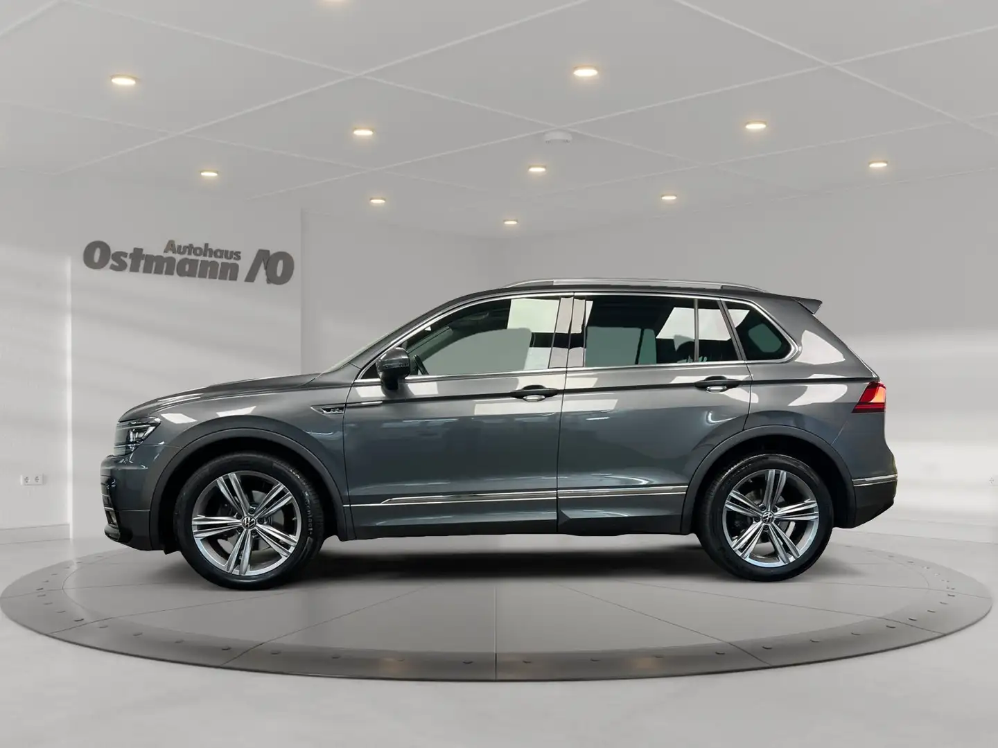 Volkswagen Tiguan 2.0 TDI Highline R-Line AHK HUD Pano 360 Gris - 2