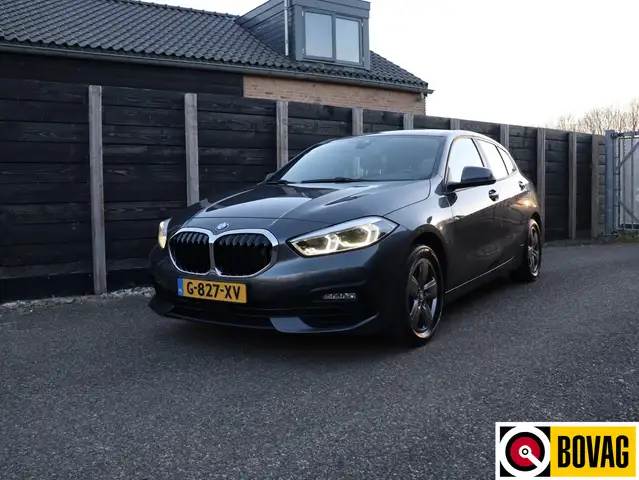 BMW 118 1-serie 118i Executive Edition NL-auto, dealer O.H