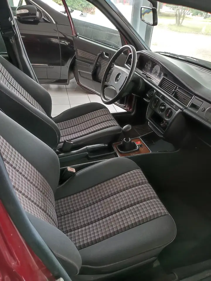 Mercedes-Benz 190 E 1.8 , Oldtimer Gutachten H- Kennzeichen, foto 5
