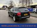 Porsche Cayenne 3.2 Zwart - thumbnail 3