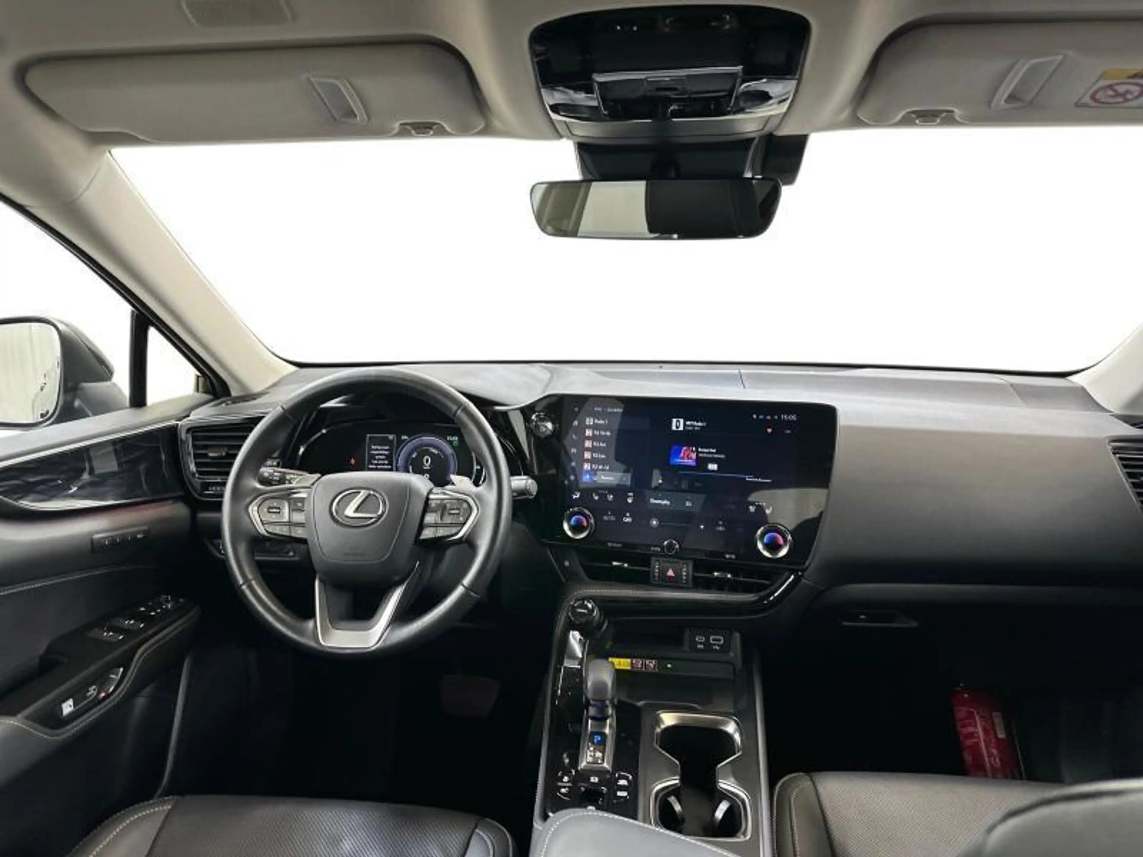 Lexus NX 450h+ Executive Line — photo 7