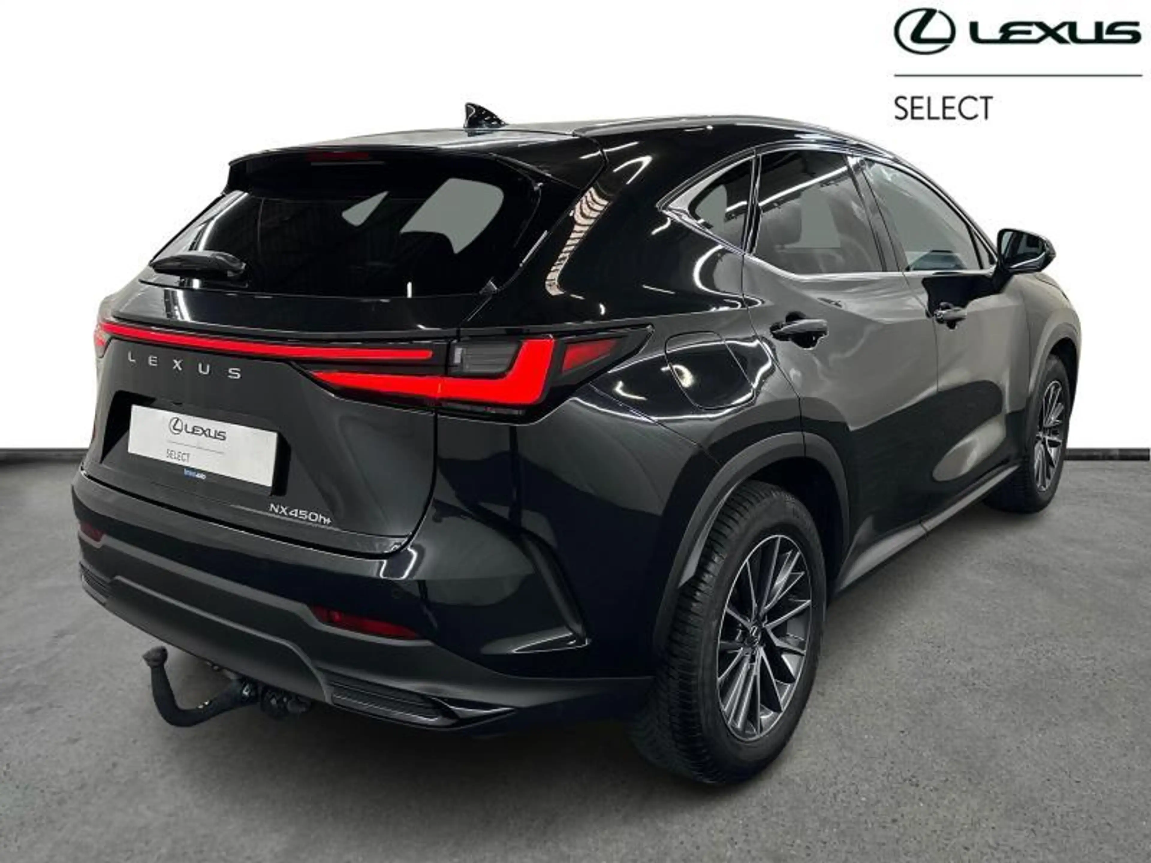 Lexus NX 450h+ Executive Line — photo 15