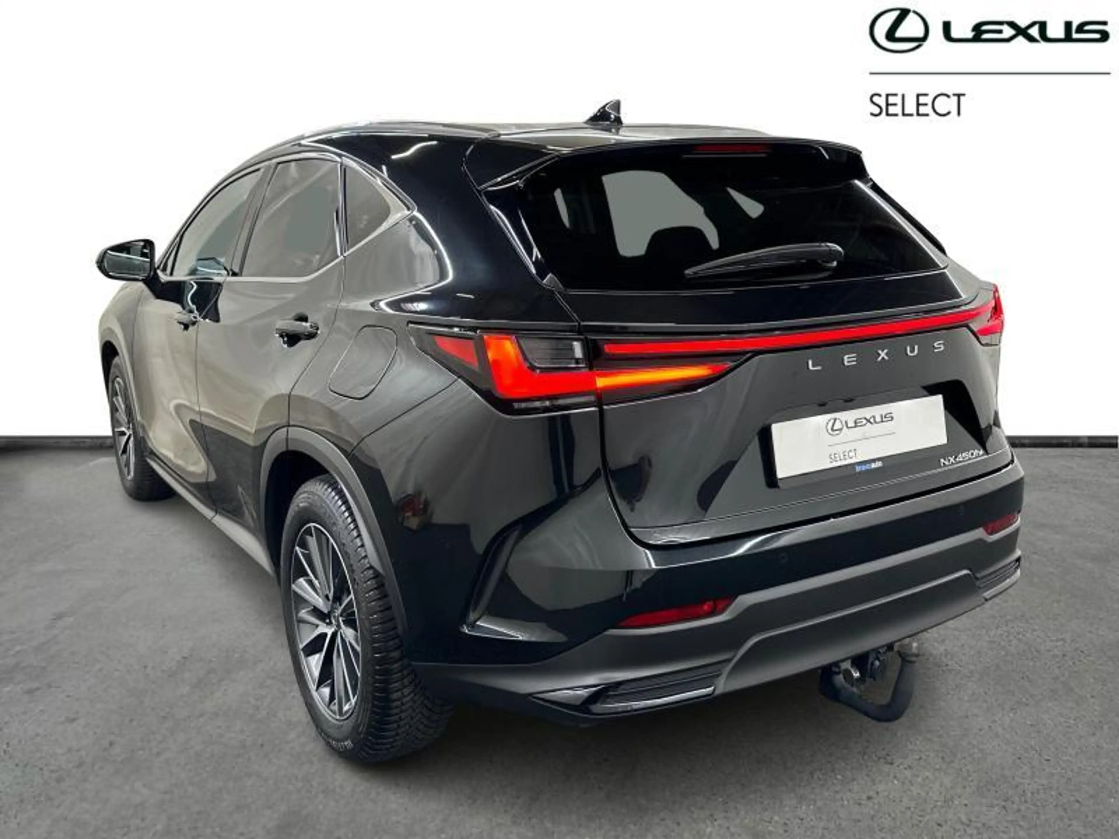 Lexus NX 450h+ Executive Line — photo 2