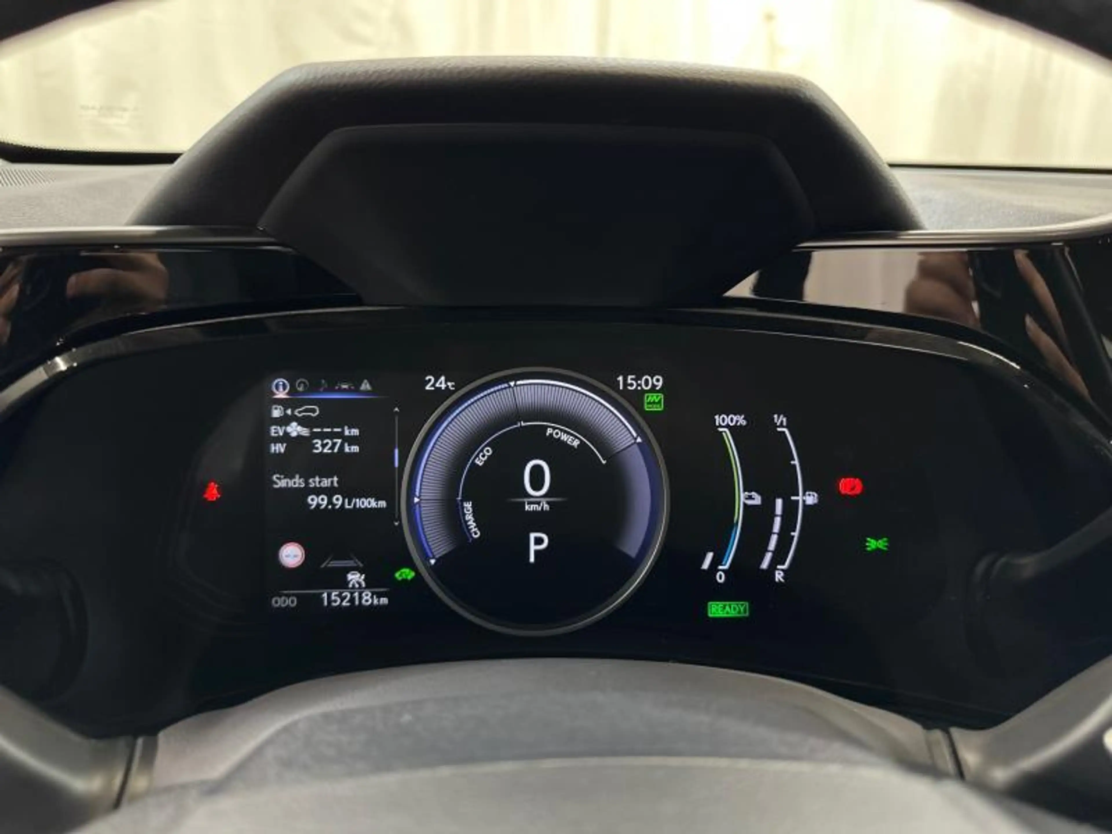 Lexus NX 450h+ Executive Line — photo 12