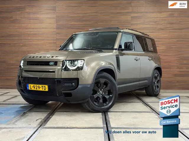 Land Rover Defender 110 2.0 D240 110 SE | Pano | Leer | Trekhaak | Mem