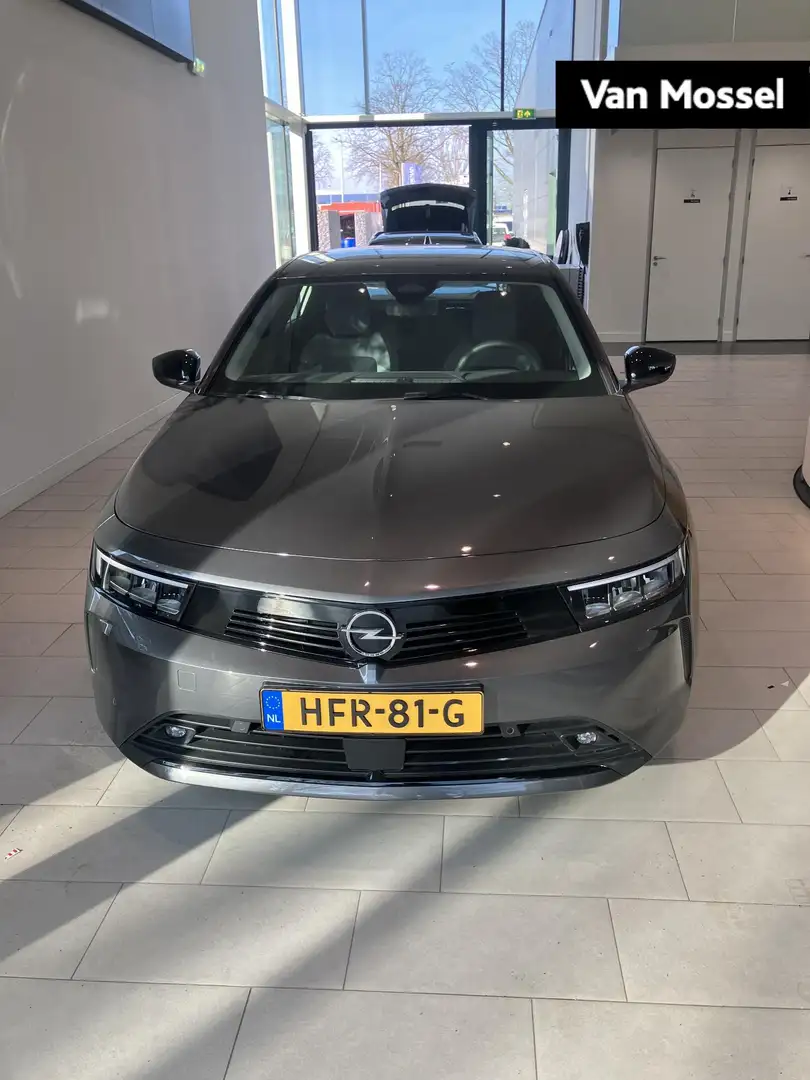 Opel Astra 1.2 Edition DEMO SALE Grijs - 1