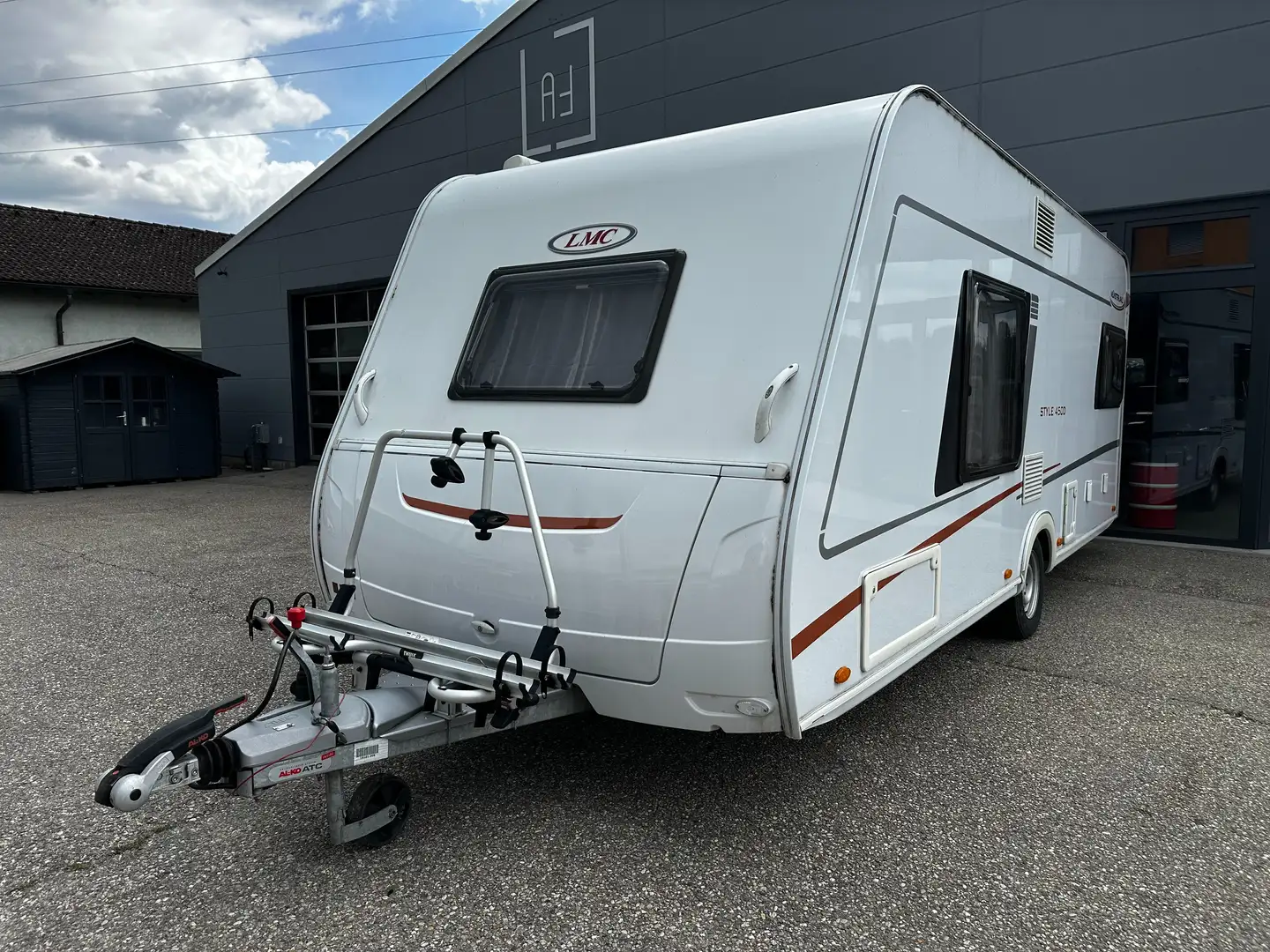 LMC Style 450 Weiß - 2