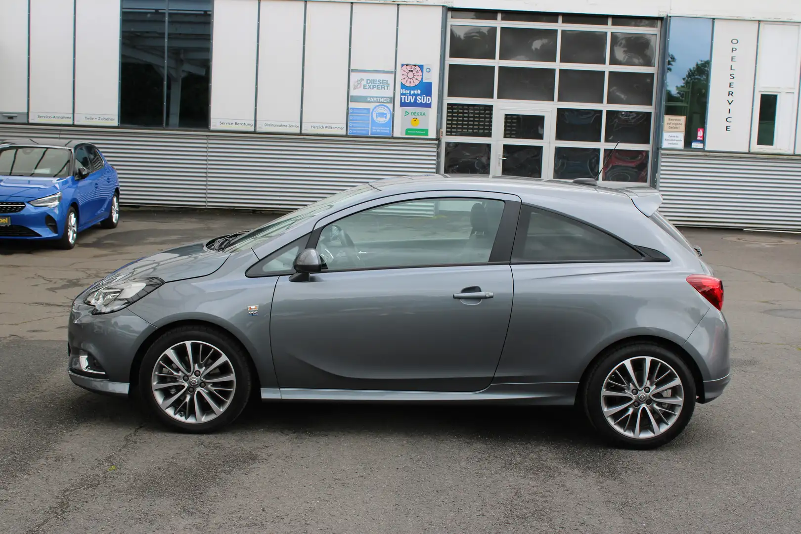 Opel Corsa 1.4 Turbo Innovation+Navi+OPC-Line+ Grau - 2