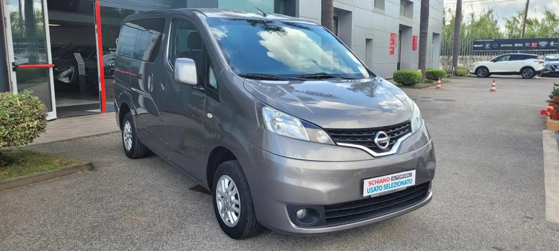 Nissan Evalia 1.5 dCi 8V 110 CV Acenta Grau - 1