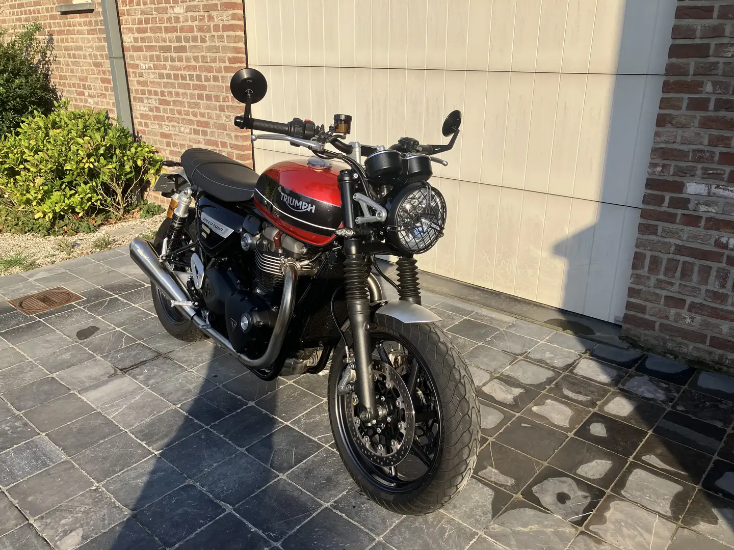 Triumph Speed Twin 1200 Rouge - 1